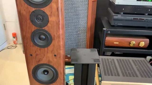 Arcam cd72t + Rogue rp5 + Audioresearch ds450 + Whatmough s33i смотреть онлайн