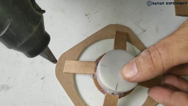 How To Make Speaker From Dc Motor || Homemade Speaker || Hindi смотреть онлайн