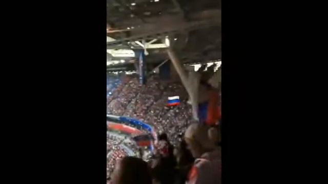 Улан-удэнцы сорвали голос, болея за сборную России по футболу смотреть онлайн