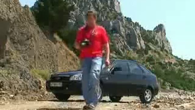 Lada Priora Hatchback (black).flv