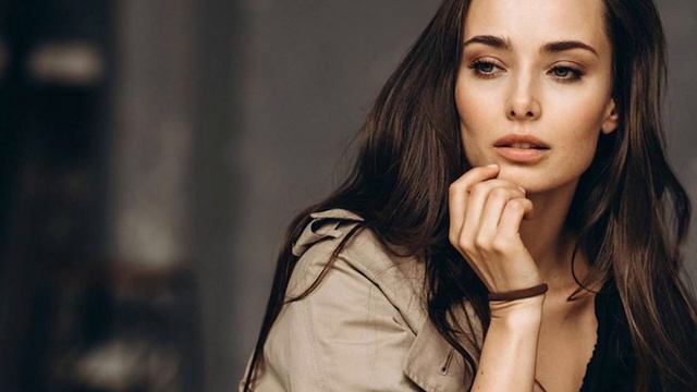 Была официанткой, стала звездой. Как Ксения Мишина добилась успеха: не боится трудностей смотреть онлайн