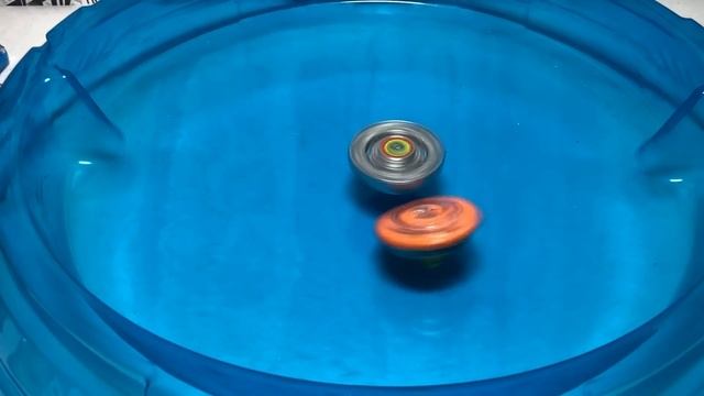 ОЧЕНЬ СТРАННЫЙ НОВЫЙ ВОЛЧОК ВОЛБОРГ / Бейблэйд Бёрст / Beyblade Burst