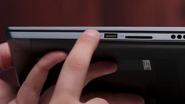 Un PC portable polyvalent, abordable et bien pensé, mais...Test du Dell Inspiron 16 7610. смотреть онлайн