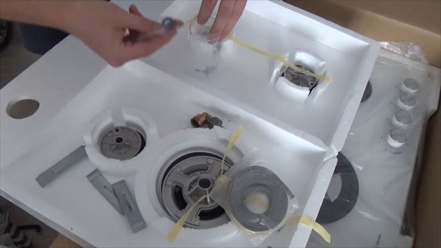 Газовая варочная поверхность Zigmund & Shtain MN 175.61 W смотреть онлайн