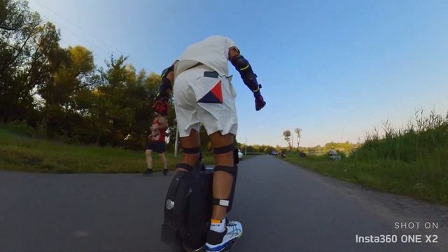 Моноколесо KingSong KS18L на высокой скорости.KingSong KS18L monowheel at high speed. смотреть онлайн