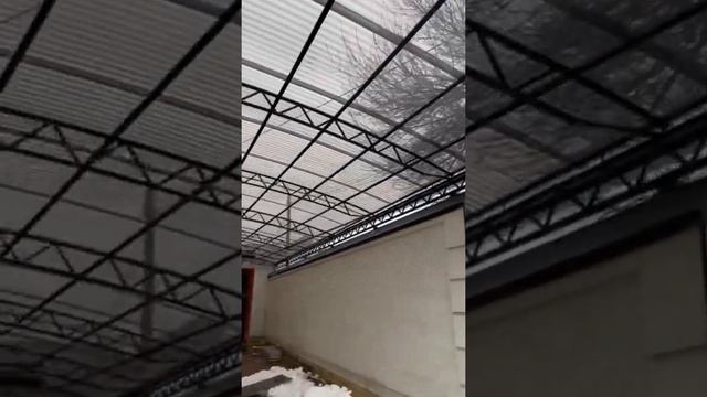 Навес из профилированного поликарбоната. 22х5.5 метров. Астрахань. 89275752010. Материал в описании
