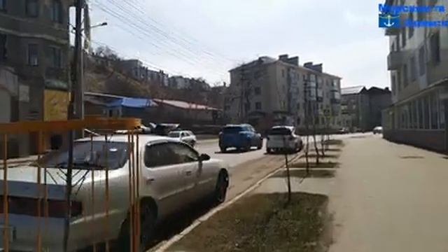Прогулка по городу Холмск с севера на юг по улице Советской. смотреть онлайн