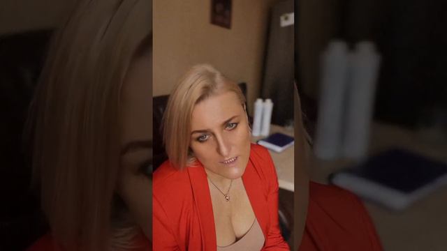 БОТОКС ДЛЯ ВОЛОС- что это такое??? #неправильныйколорист #womanstyle #blondynka #allazukova смотреть онлайн