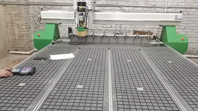 Фрезерный станок с ЧПУ с автоматической сменой инструмента Woodtec HA2030C_01 смотреть онлайн