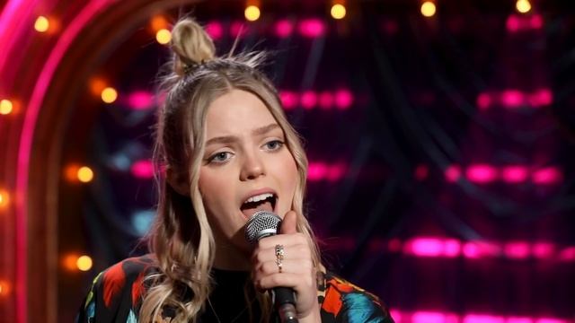 Watch MEAN GIRLS Star Reneé Rapp Perform 