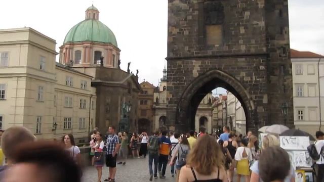 Карлов Мост в Праге (Чехия) смотреть онлайн