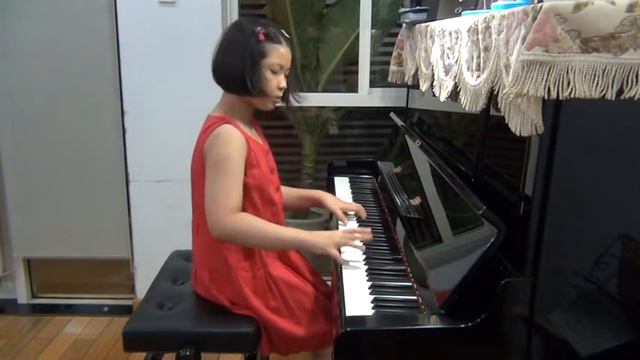 Nguyen Tran Phuong Vy - Pianist- Ballade Pour Adeline by Paul de Senneville смотреть онлайн