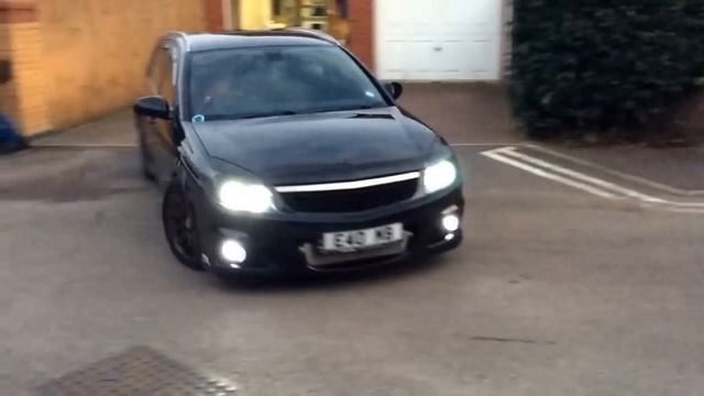 The sound of my Signum v6 cdti with stage 2 hybrid and straight through exhaust running 270bhp смотреть онлайн