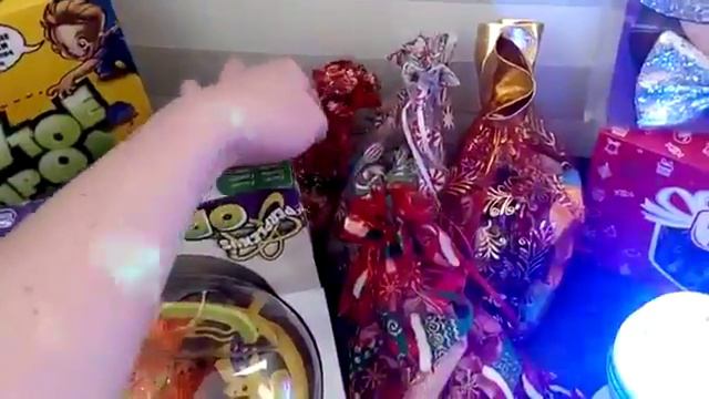 ПОДАРКИ ДЕТКАМ НА НОВЫЙ ГОД! БИЗНЕС С ИРИНОЙ МИШУРОВСКОЙ смотреть онлайн