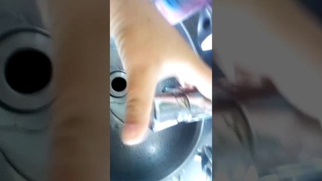 Шумный биотуалет в поезде ! Смотреть до конца!!! смотреть онлайн