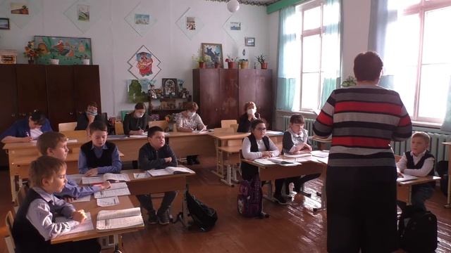 «Решение уравнений на основе связи между компонентами и результатами умножения и деления » смотреть онлайн