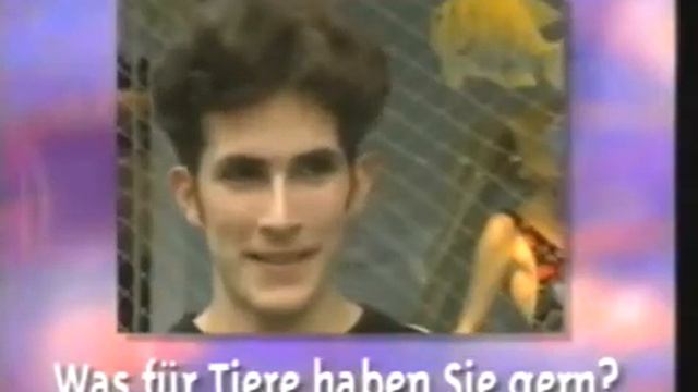 Deutsch A1 Hallo aus Berlin Folge 2 FAMILIE (Untertitel) смотреть онлайн