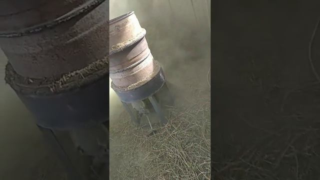 Тюк сена дробит за 1 минуту! Сенорезка-зернодробилка 2в1! смотреть онлайн