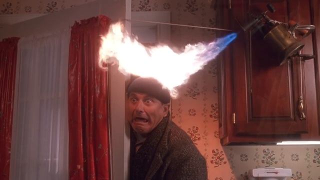 Один дома 1990 г. (Ловушки для горе-бандитов)#3 смотреть онлайн