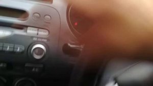 Honda fit звуки при повороте руля