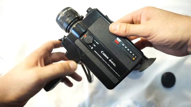 Canon 310XL loading Super 8 film and batteries on Canon 310XL + Canon C-8 Wide Attachment 43 смотреть онлайн