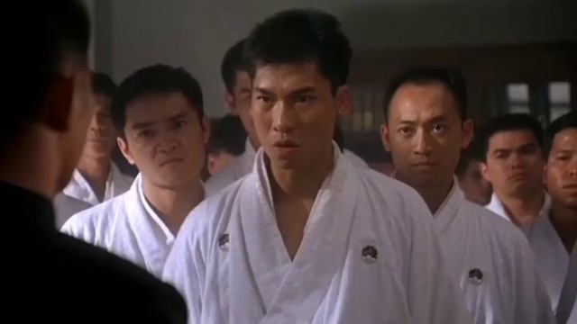 легендарный бой Ип Мана во время учёбы в японской школе / роль Джета Ли и его любовь Мицуки смотреть онлайн