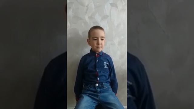 Гамбаров Асгат, 4 года, МБДОУ Детский сад № 7 Колокольчик г.Кукмор смотреть онлайн