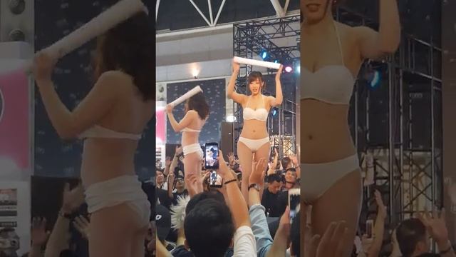 20170611 tae 台灣成人博覽會 Asahi Mizuno & Aimi Yoshikawa giving out posters смотреть онлайн