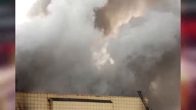 'Закрыли дверь и сели на пол' последние минуты погибших в Кемерово детей смотреть онлайн