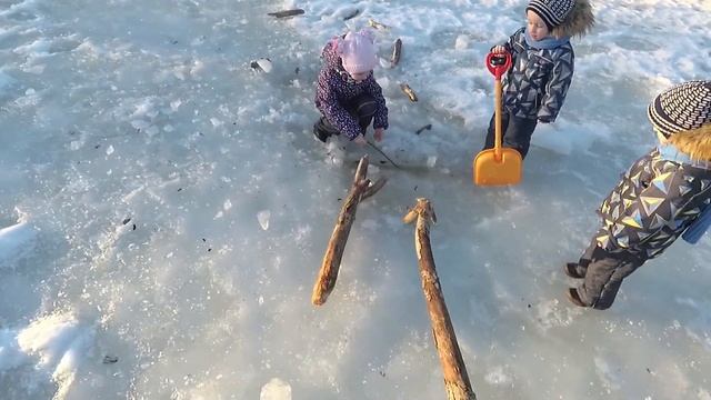 Как живёт БОЛЬШАЯ СЕМЬЯ в "КАМЕННЫХ ДЖУНГЛЯХ" смотреть онлайн