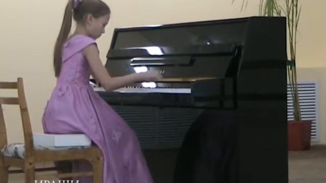 Алина Харина Басок Колыбельная с боем часов.mpg смотреть онлайн