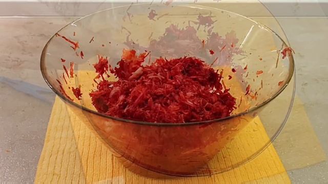 ČUDO OD SALATE: Cvekla, šargarepa I Jabuka Popravljaju Sve U Organizmu