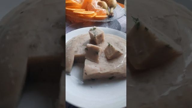 Холодец из говядины и курицы. смотреть онлайн