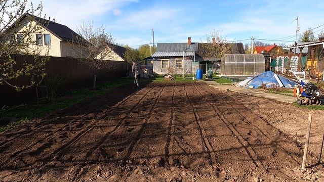 Посадка картофеля в лунки. Простой и удобный способ для всех смотреть онлайн