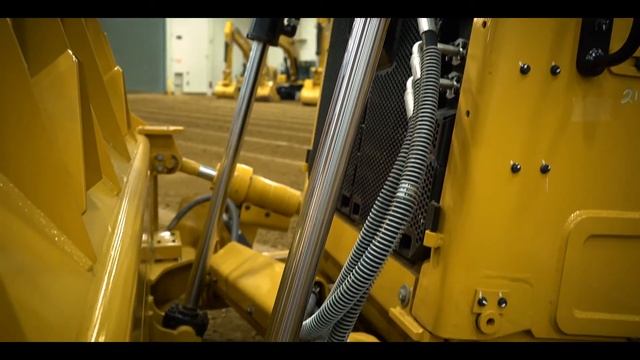 Cat® D7 Dozer – Blades and Wear Plates смотреть онлайн