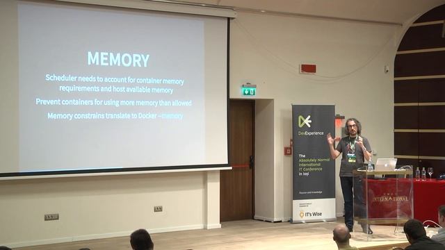 DevExperience 2016 - Carlos Sanchez - From Monolith to Docker Distributed Applications смотреть онлайн