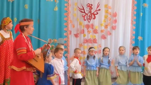 Частушки. "Русский народный хор" детского сада) смотреть онлайн