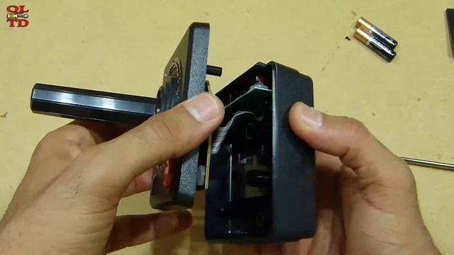 What's inside the Atari Flashback 5?, quick look & teardown смотреть онлайн