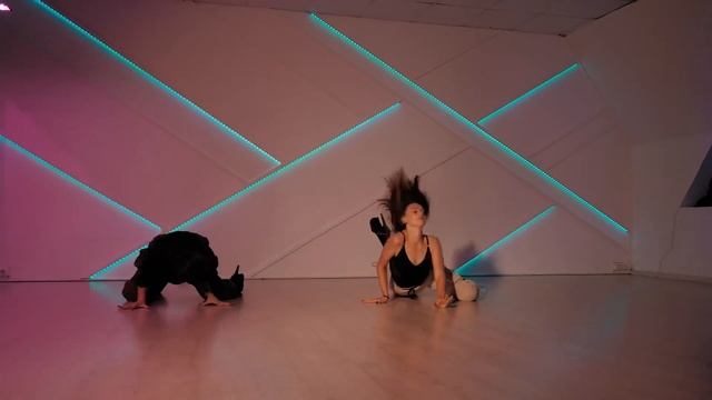Bounce - Timbaland, Missy Elliott & Justin Timberlake// Frame up strip by Anastasia Dondukova смотреть онлайн