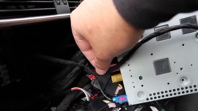Audi A4 A5 Q5 B8/B8.5 CarPlay Installation (BNAV) Retrofit