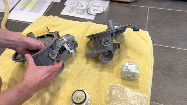 Bosch Dishwasher Error Code E15 - Watertap Fix смотреть онлайн