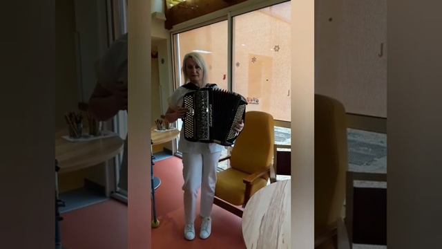Accordeon Par Elisabeth AS