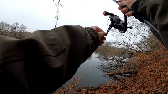 Первый тест Narval Argument 82MMH | Ловля щуки и окуня в ноябре | Ищу хищника на сломе погоды смотреть онлайн