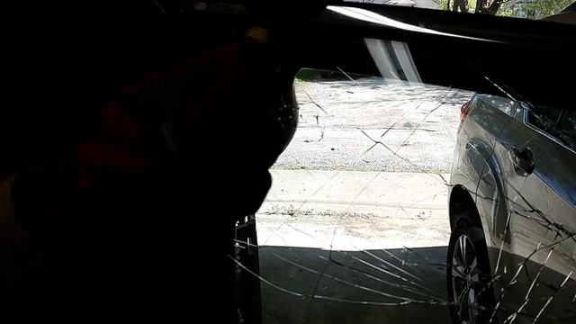 Is your glass breaker worthless? Laminated glass warning! смотреть онлайн