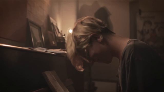 Tom Odell - Sense смотреть онлайн