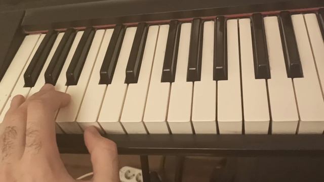 Как играть Rubbstein Of to You на Пианино смотреть онлайн