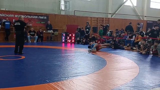 Руслан Терзьян, 1/4 финала, вес 48 кг, г. Новороссийск. Турнир памяти тренера СССР Гордеева Ю. И. смотреть онлайн