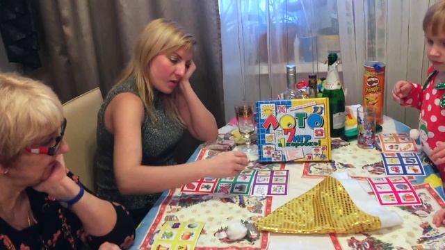 Детское лото с картинками. 7 игр в одной коробке. Играем всей семьей смотреть онлайн