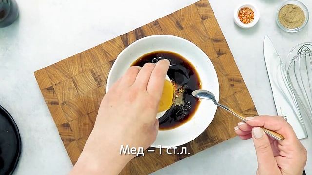 Рыба на сковороде-гриль с маринадом из соевого соуса