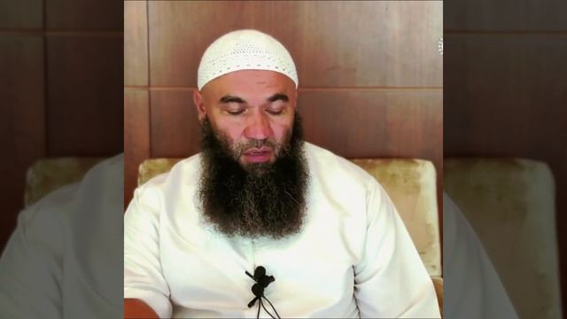 Кто является по настоящему ПРАВЕДНЫМ РАБОМ АЛЛАХА - видео про Ислам 30 секунд Статус ватсап #Short смотреть онлайн